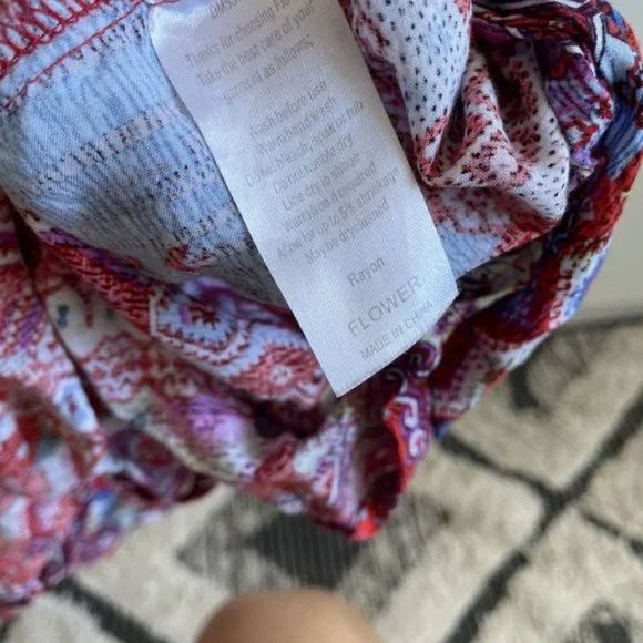 Size 10 FLOWER Red Maxi Boho Dress with Scoop Neckline - Picture 7 of 8